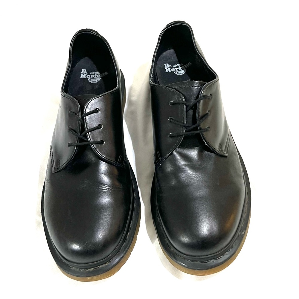 Dr. Martens 11837, shiny black oxfords, 3 holes leather Women’s size 8